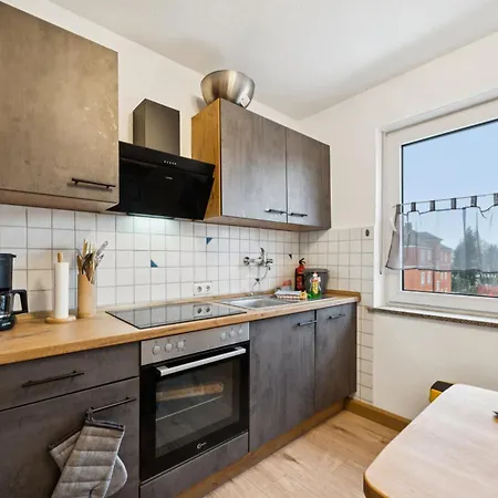 Geraeumige Wohnung, 3 Schlafzimmer, Kueche, Bad * Weiden in der Oberpfalz